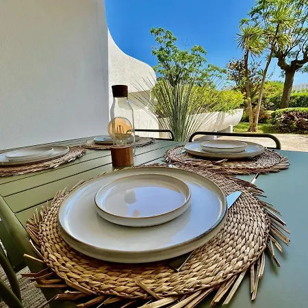 Apartment Le Bali, Exceptionnel P3 Avec Piscine A 2 Min Des Plages , Parking, Wifi Et Climatisation *