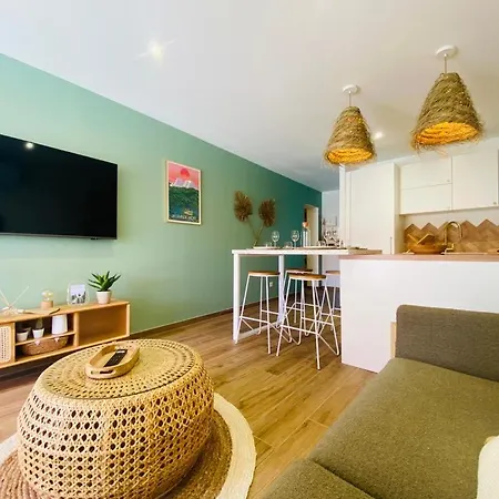 Le Bali, Exceptionnel P3 Avec Piscine A 2 Min Des Plages , Parking, Wifi Et Climatisation Apartment