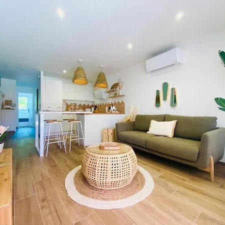 Le Bali, Exceptionnel P3 Avec Piscine A 2 Min Des Plages , Parking, Wifi Et Climatisation Apartment
