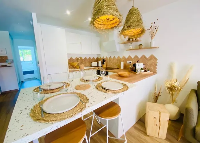 Le Bali, Exceptionnel P3 Avec Piscine A 2 Min Des Plages , Parking, Wifi Et Climatisation